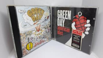 Partij van 2 Green Day CD's Muziek Albums beschikbaar voor biedingen