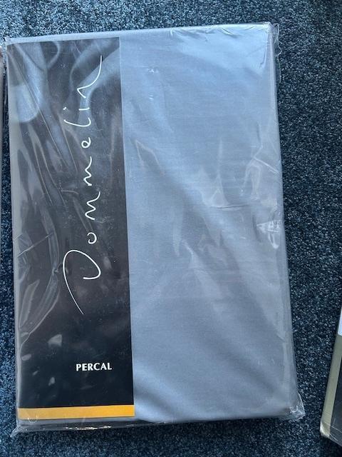 Dommelin Hoeslaken 120/190 100% Katoen, Huis en Inrichting, Slaapkamer | Beddengoed, Nieuw, Hoeslaken of Sloop, Tweepersoons, Grijs