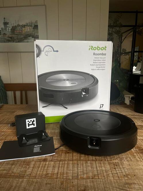 iRobot Roomba j7 (robot stofzuiger), Witgoed en Apparatuur, Stofzuigers, Zo goed als nieuw, Robotstofzuiger, Minder dan 1200 watt