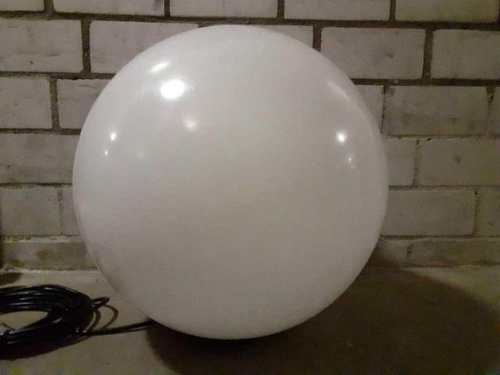 BEGA 45cm diameter sphere globe lamp IP65 tuinverlichting g9, Tuin en Terras, Buitenverlichting, Zo goed als nieuw, Vloerlamp