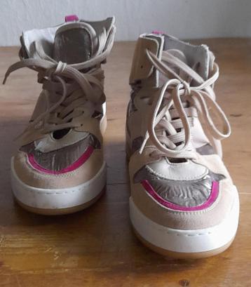 Damessneakers Sacha maat 38 beschikbaar voor biedingen