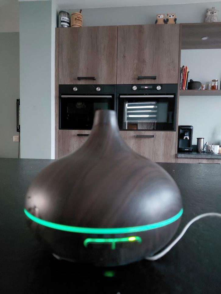 Aroma Diffuser met led kleurtjes, Witgoed en Apparatuur, Luchtbehandelingsapparatuur, Nieuw, Ophalen of Verzenden
