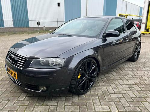 Audi A3 1.6 75KW 3D 2005 Grijs, Auto's, Audi, Particulier, A3, Benzine, C, Hatchback, Handgeschakeld, Origineel Nederlands, Zilver of Grijs