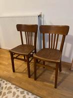 Vintage wooden chairs, Ophalen