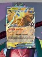 JUMBO Zapdos ex (SVP 049) SV Black Star Promos, Hobby en Vrije tijd, Verzamelkaartspellen | Pokémon, Ophalen of Verzenden, Zo goed als nieuw