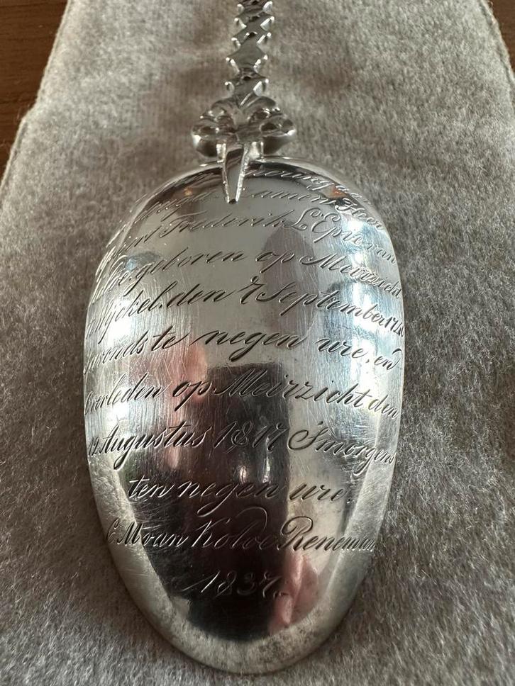 Begrafenislepel uit 1837, Antiek en Kunst, Antiek | Overige Antiek, Ophalen of Verzenden