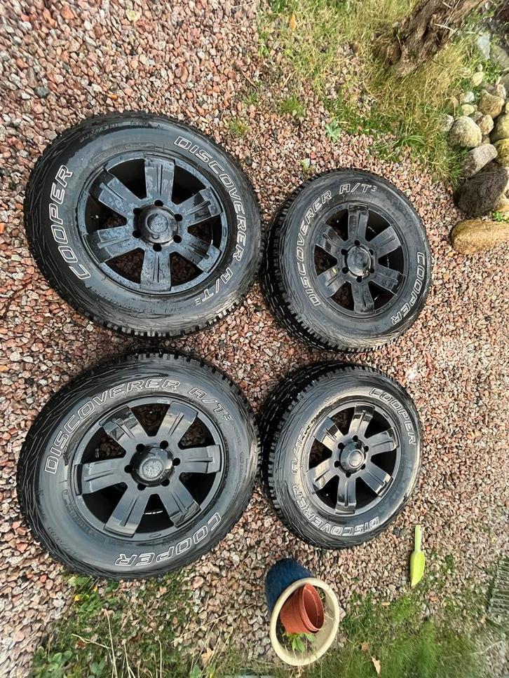 Cooper Discoverer 235/70/16 met MAK velgen 139,7 x 6, Auto-onderdelen, Banden en Velgen, Banden en Velgen, All Season, 16 inch