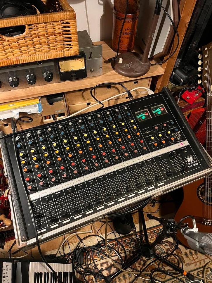 Dynacord mc1233, Muziek en Instrumenten, Mengpanelen, Zo goed als nieuw, 10 tot 20 kanalen, Ophalen of Verzenden