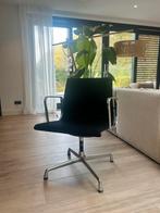 Eams vitra EA 107, Huis en Inrichting, Bureaustoelen, Ophalen, Zo goed als nieuw, Zwart, Bureaustoel