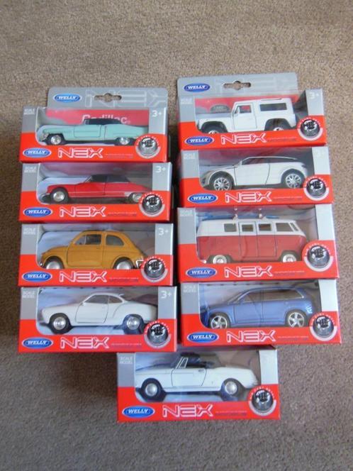 9 x  AUTO MODELS  1:43  WELLY   in  Doosjes  ZGAN, Hobby en Vrije tijd, Modelauto's | 1:43, Zo goed als nieuw, Auto, Overige merken
