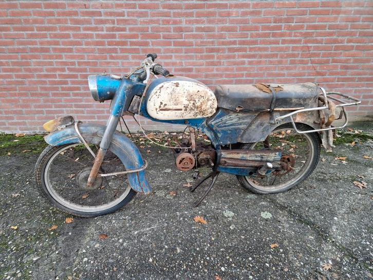 8x Oldtimer: Yamaha, Flandria, Batavus, Zündapp, Sparta enz, Fietsen en Brommers, Brommers | Oldtimers, Batavus, Ophalen