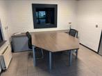 Bureau combinatie met stoelen en rol kasten, Ophalen