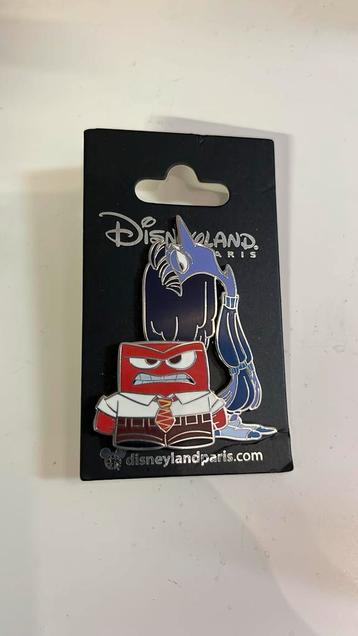 Pin Inside Out beschikbaar voor biedingen