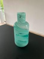 Mondgeblazen vaas, ontwerp van Iina Vuorivirta, Verzenden, Minder dan 50 cm, Groen, Glas