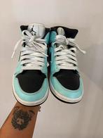 Jordan 1 mid light dew 37,5, Ophalen, Gebruikt, Schoenen