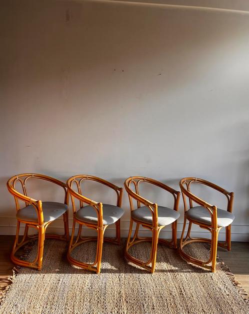 4 rotan bamboe eetkamer stoelen Mid Century Vintage, Huis en Inrichting, Stoelen, Gebruikt, Vier, Riet of Rotan, Ophalen of Verzenden