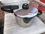 Snelkookpan vaste prijs 10 euro., Huis en Inrichting, Ophalen, Gebruikt, Overige materialen, Pot, Bus of Blik