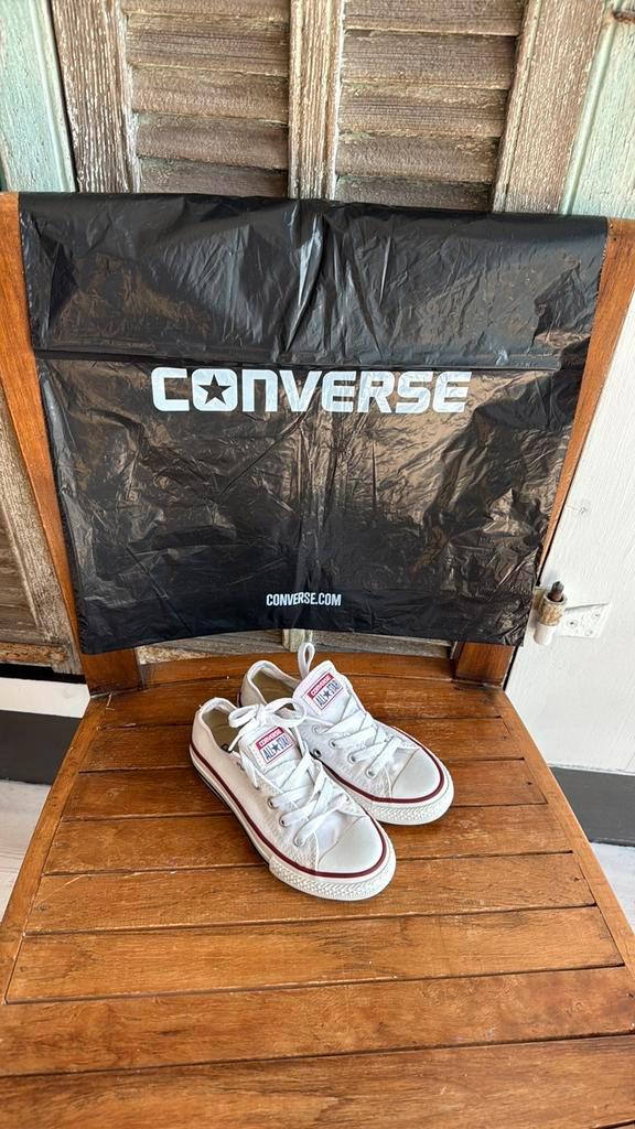 Gave CONVERS ALL STARS in maat 30, Kinderen en Baby's, Kinderkleding | Schoenen en Sokken, Gebruikt, Schoenen, Jongen of Meisje