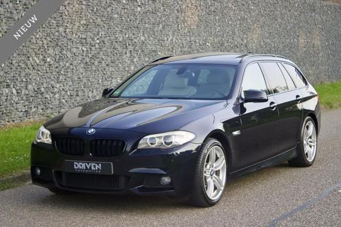 BMW 5-Serie Touring 520d | M Pakket - Panoramadak - Trekhaak, Auto's, BMW, Bedrijf, 5-Serie, 360° camera, ABS, Achteruitrijcamera