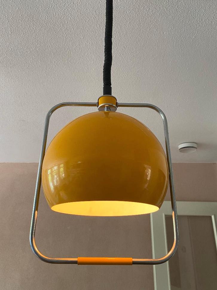 Vintage GEPO treklamp okergeel, Huis en Inrichting, Lampen | Hanglampen, Gebruikt, 75 cm of meer, Metaal, Ophalen