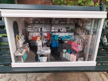 Kijkkast tassen winkel 1:12 beschikbaar voor biedingen