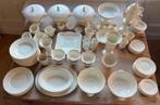 Edme Servies Wedgwood, Huis en Inrichting, Keuken | Servies, Ophalen of Verzenden, Zo goed als nieuw, Wedgwood, Porselein