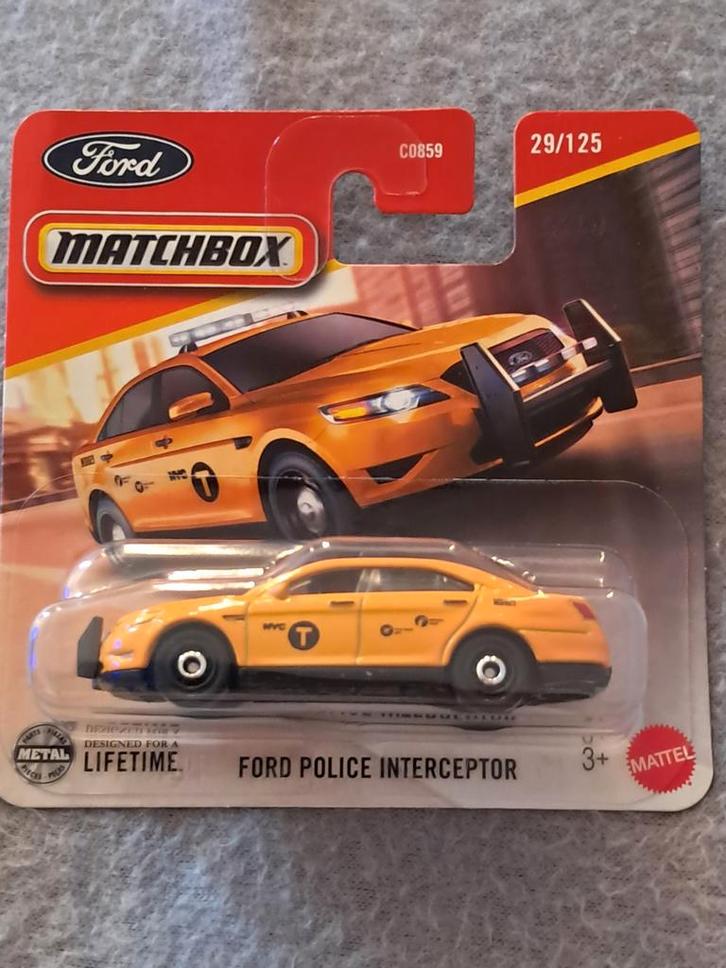 Matchbox Ford Police Interceptor Taxi yellow cab nieuw in ov, Hobby en Vrije tijd, Modelauto's | Overige schalen, Nieuw, Ophalen of Verzenden