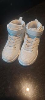 Halfhoge witte  schoenen .maat 26,Primark,,, Kinderen en Baby's, Babykleding | Schoentjes en Sokjes, Schoentjes, Meisje, Ophalen of Verzenden