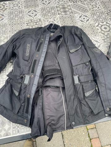 Nylon motor tour pak beschikbaar voor biedingen