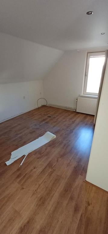 Laminaatvloer 20m2 - Snel Ophalen! beschikbaar voor biedingen