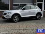 Volkswagen T-Roc 1.5 TSI Style CAMERA/CARPLAY/AIRCO/TREKHAAK, Voorwielaandrijving, Euro 6, 4 cilinders, 150 pk