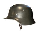 Duitse M35 Helm Souvenier Abcoude, Verzamelen, Militaria | Tweede Wereldoorlog, Verzenden, Landmacht, Duitsland, Helm of Baret