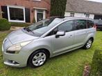 Peugeot 5008 1.6 Hdif 2-TRONIC  2013   7-persoons automaat, Auto's, Peugeot, Zwart, 4 cilinders, 7 stoelen, 23 km/l