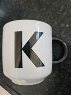 Mok letter K, Huis en Inrichting, Keuken | Servies, Ophalen of Verzenden, Zo goed als nieuw, Overige stijlen, Kop(pen) en/of Schotel(s)