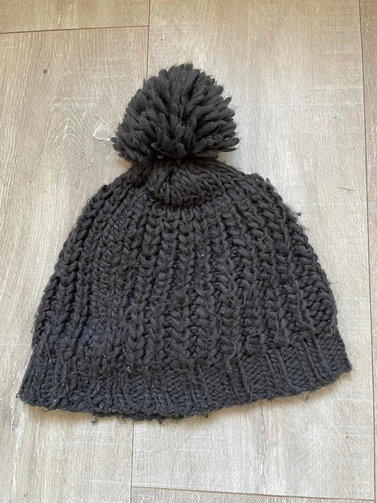Winter accessoires: muts, pet, sjaal, bril etc, Ophalen of Verzenden, Zo goed als nieuw, Overige maten, Muts