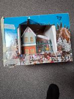 Mooi kersthuisje met serre eraan  Lexmark  30 euro, Antiek en Kunst, Ophalen of Verzenden