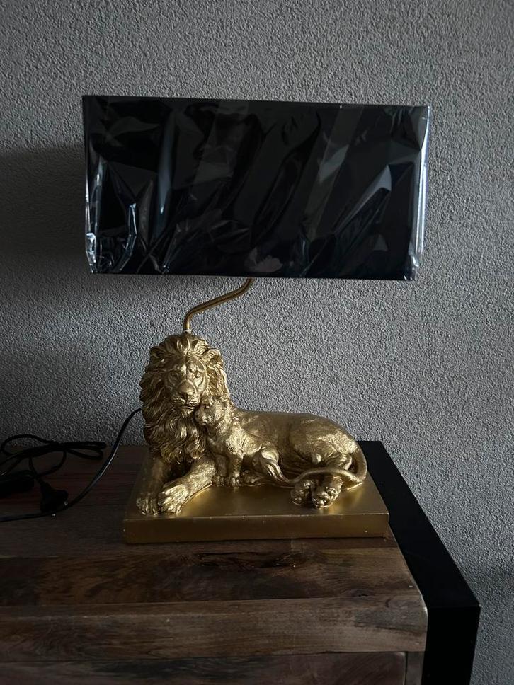 Clayre & Eef tafellamp leeuw 4 stuks op voorraad, Huis en Inrichting, Lampen | Tafellampen, Nieuw, Minder dan 50 cm, Verzenden