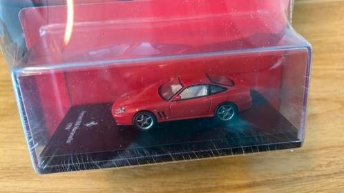 Ferrari 550 Maranello (1996), Ferrari GT collectie 1/64 nieu, Hobby en Vrije tijd, Modelauto's | Overige schalen, Nieuw, Auto
