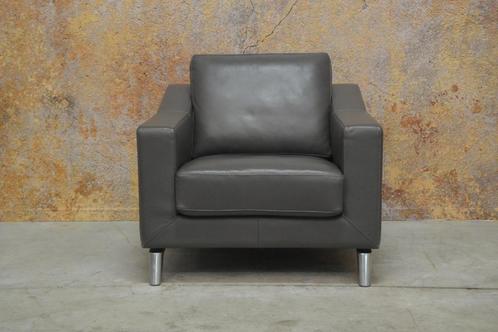 ZGANieuw grijze leren Leolux Antonia Diva design fauteuil, Huis en Inrichting, Fauteuils, Zo goed als nieuw, Leer, Metaal, 75 tot 100 cm
