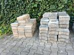 Gratis stenen/tegels, Tuin en Terras, Tegels en Klinkers, Ophalen, Gebruikt, Beton, Klinkers