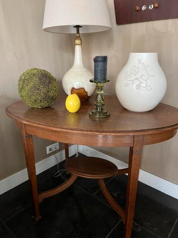 Art deco bijzet eet tafel eiken beschikbaar voor biedingen