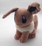 Eevee knuffel Pokemon Center Game Freak 2013 ca. 30cm hoog, Verzamelen, Poppetjes en Figuurtjes, Ophalen of Verzenden, Zo goed als nieuw
