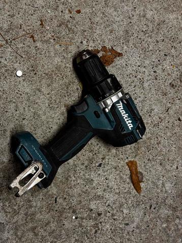 Makita DDF484 boormachine beschikbaar voor biedingen