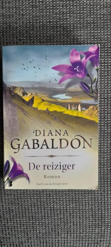 Diana Gabaldon - Outlander De reiziger deel 1 beschikbaar voor biedingen