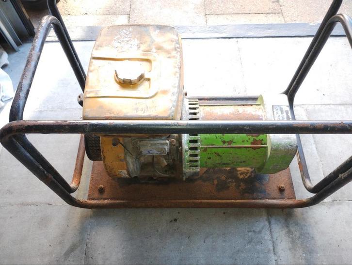 2x220V aggregaat 4.2 KV Robin EY28, Doe-het-zelf en Verbouw, Gereedschap | Boormachines, Gebruikt, Overige typen, Ophalen