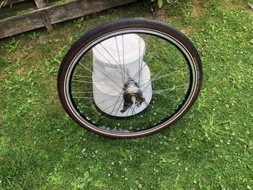 Achterwiel 28 inch 3 NEXUS versnellingen rollerbrake beschikbaar voor biedingen
