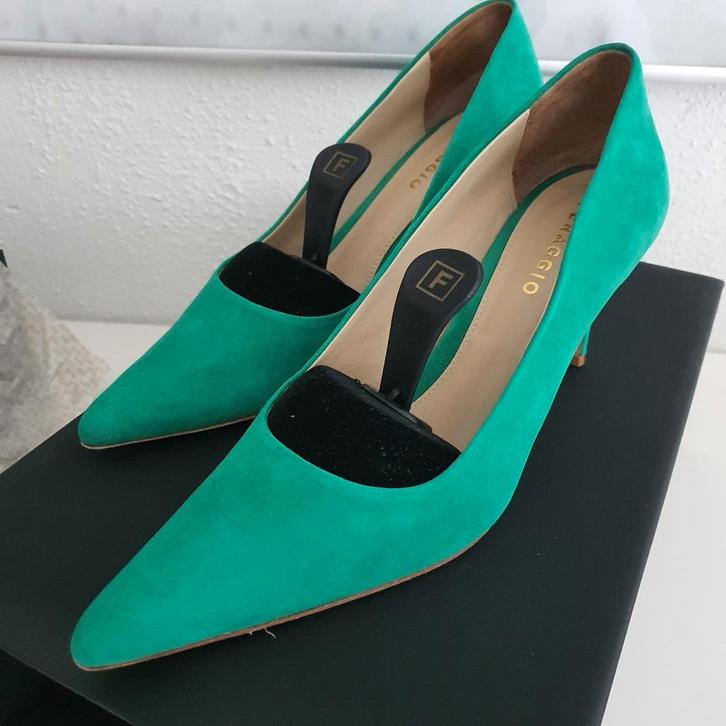 Feraggio - smaragdgroen (mt 40), Kleding | Dames, Schoenen, Zo goed als nieuw, Ophalen of Verzenden