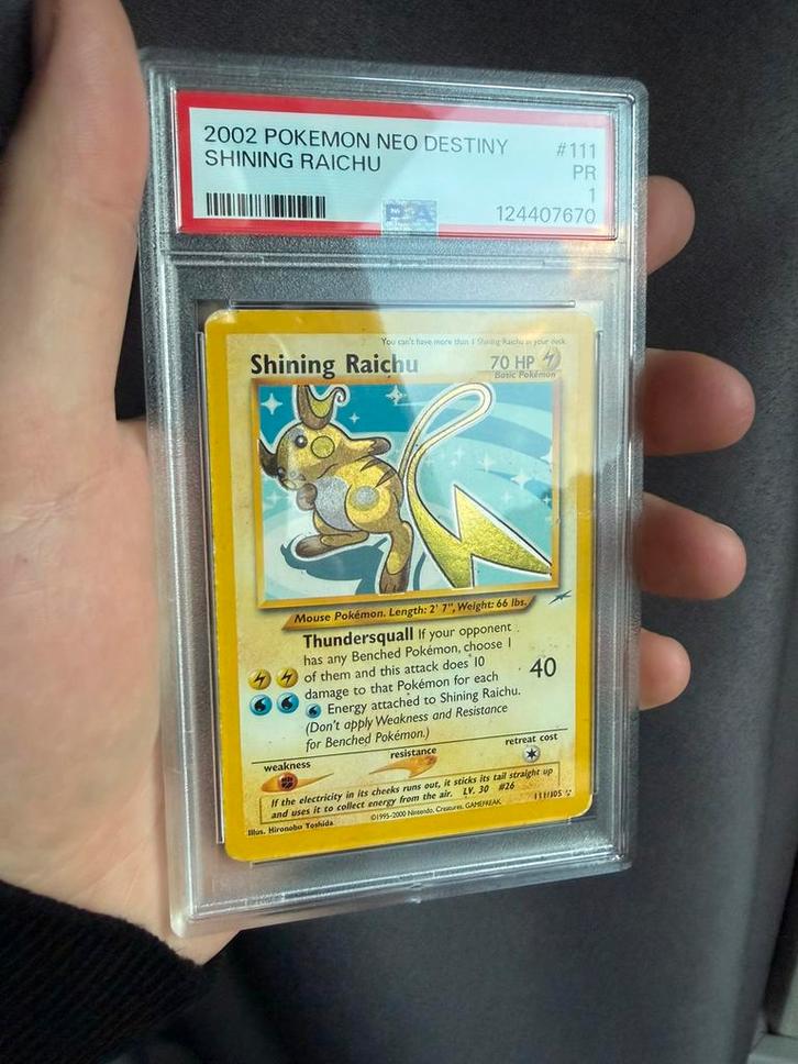 Shining Raichu PSA 1 - Ook te ruil: tot 100% trade value, Hobby en Vrije tijd, Verzamelkaartspellen | Pokémon, Gebruikt, Losse kaart