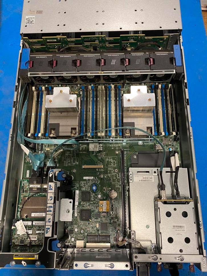 HPE DL380 G9 | 2x 2680v4, 64GB DDR4, 12 3,5” bays, 2x 10GbE, Computers en Software, Servers, Zo goed als nieuw, 3 tot 4 Ghz, 64 GB