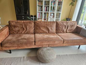 Vintage Bruine Driezitsbank beschikbaar voor biedingen